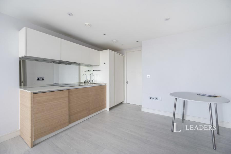 2 bedroom apartment to rent - No 1 Building, Gunwharf Quays, Portsmouth, PO1 - Property View 2