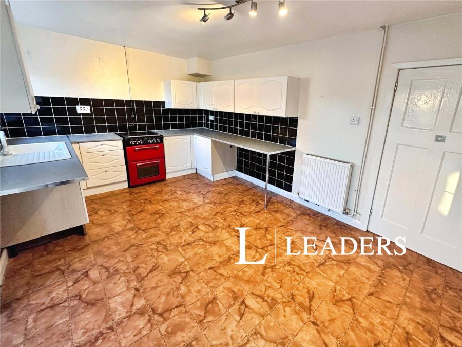 3 bedroom townhouse to rent - Knutton Lane, Newcastle, ST5 - Property View 2