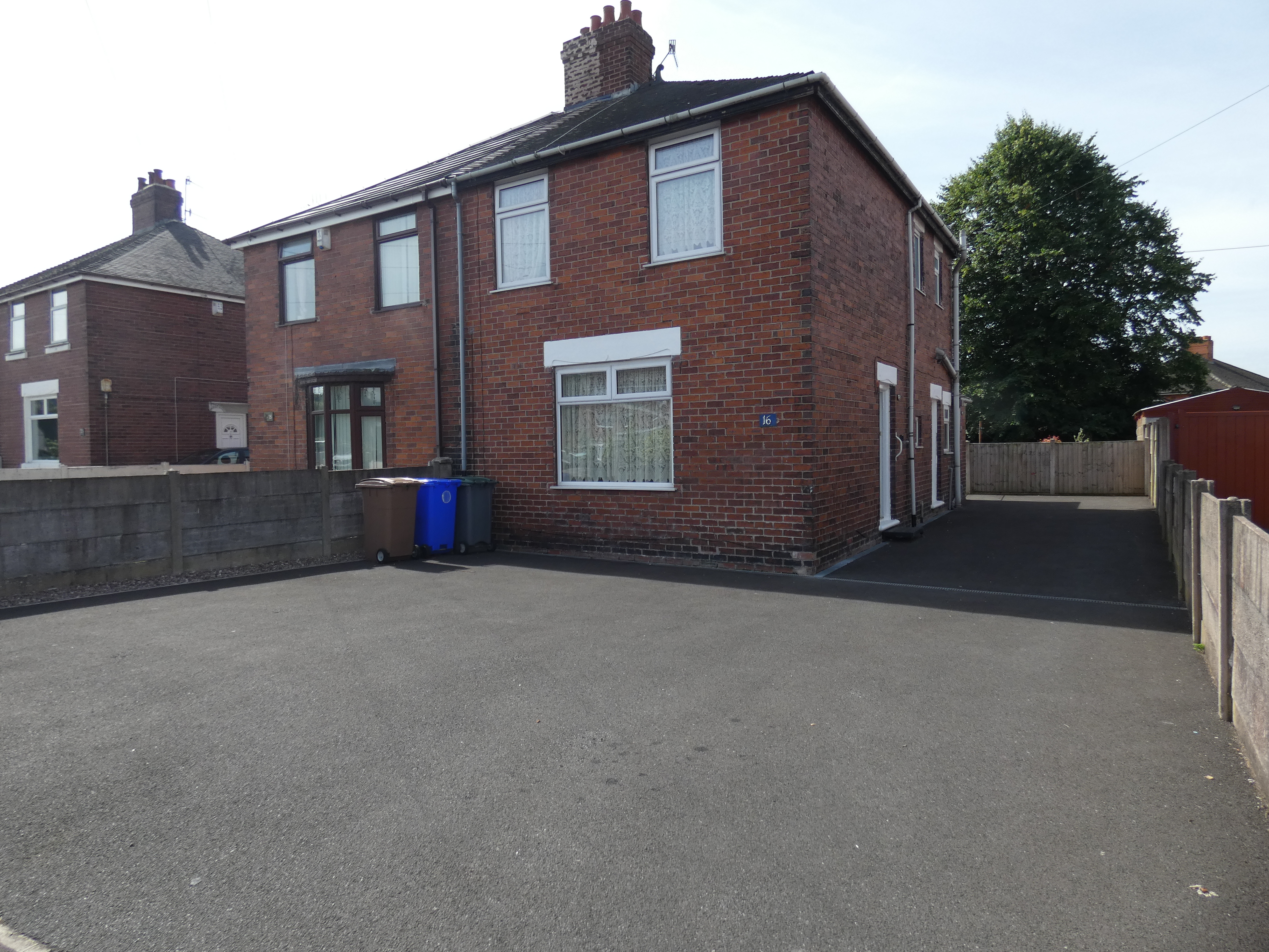 3 bedroom house to rent - Greasley Road, Stoke-on-Trent, ST2 - Property View 1