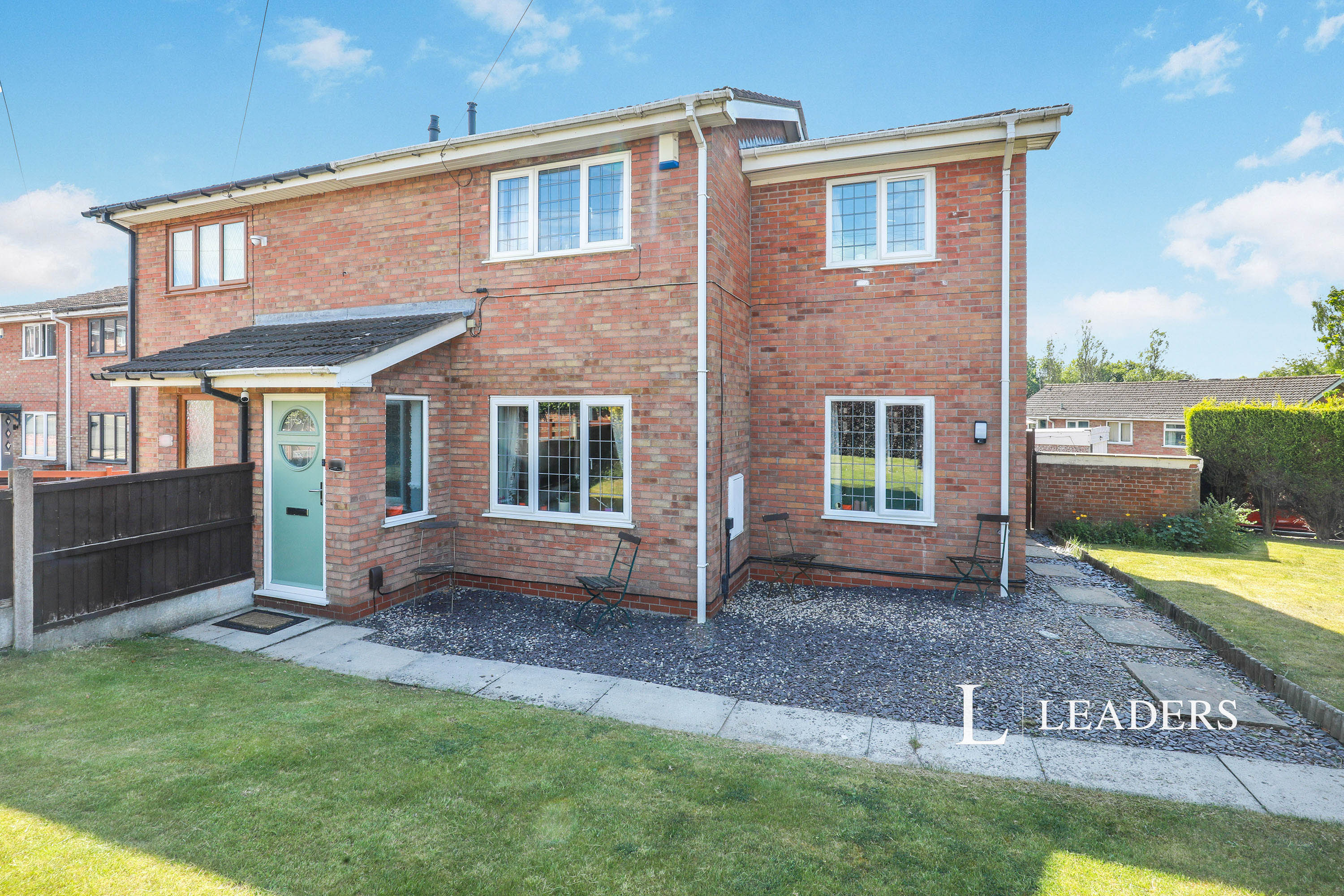 3 bedroom house to rent - Pensford Grove, Stoke-on-Trent, ST1 - Property View 1