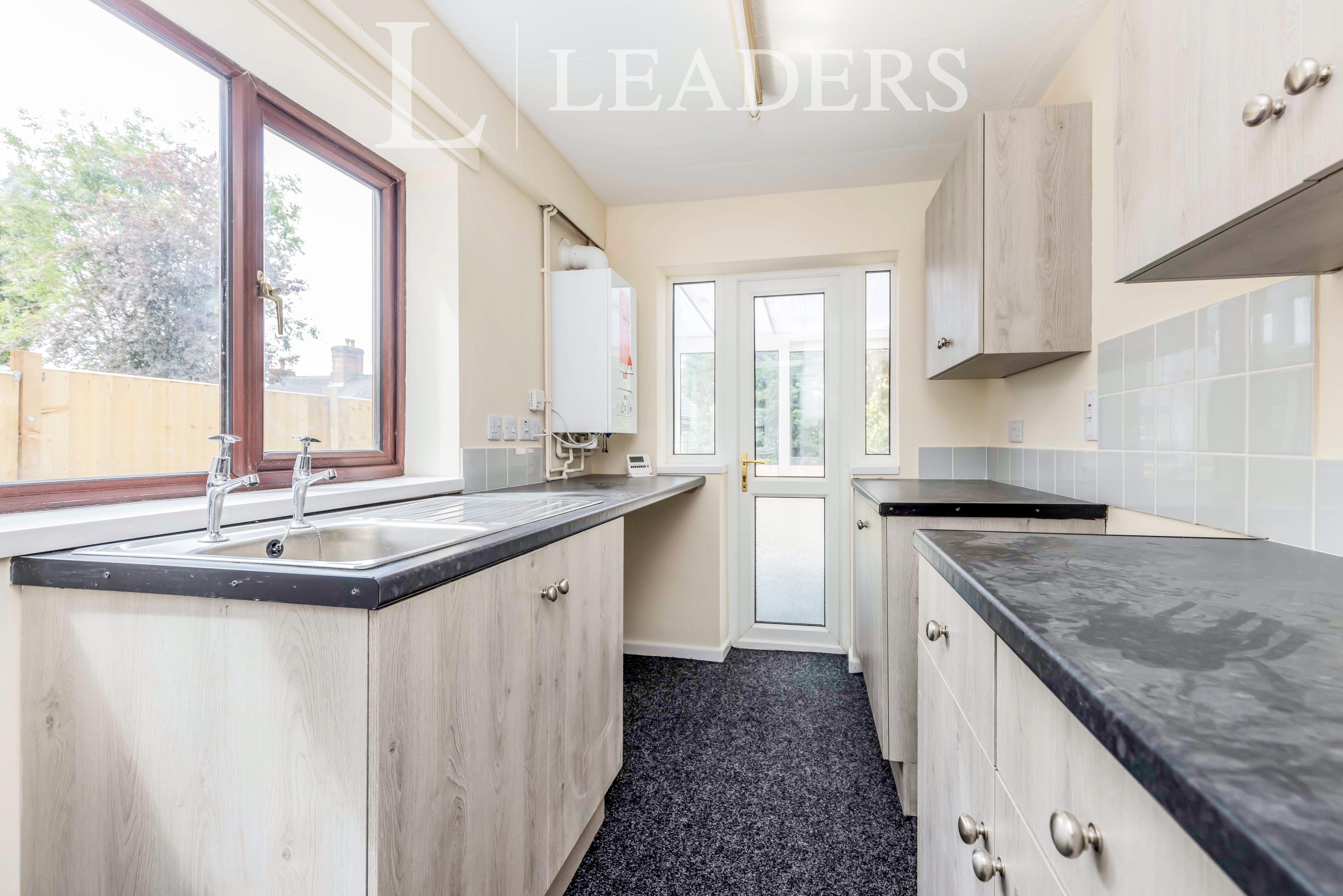 2 bedroom house to rent - Elliot Street, Newcastle-Under-Lyme, Newcastle, ST5 - Property View 1