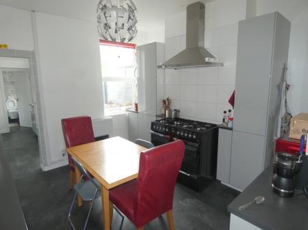 3 bedroom house to rent - Ashworth Street, Stoke-on-Trent, ST4