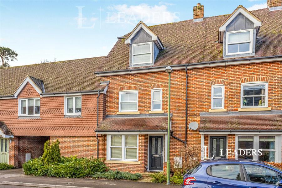 4 bedroom house to rent - Barncroft Drive, Lindfield, RH16 - Property View 1