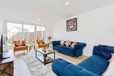 5 bedroom house to rent - Apricot Crescent, Lindfield, Haywards Heath, West Sussex, RH16 - Property View 3