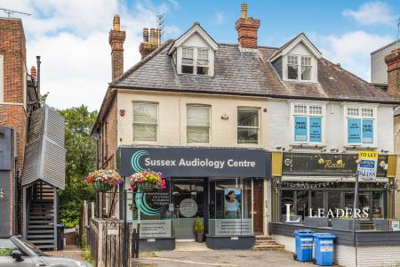 1 bedroom apartment to rent - The Broadway, Haywards Heath, RH16