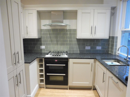 1 bedroom apartment to rent - The Broadway, Haywards Heath, RH16 - Property View 3