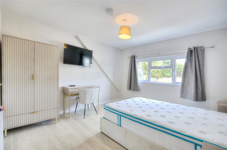 1 bedroom property to rent - Moorlands Farmhouse 2, West End, Southampton, Hampshire, SO30 - Property View 2