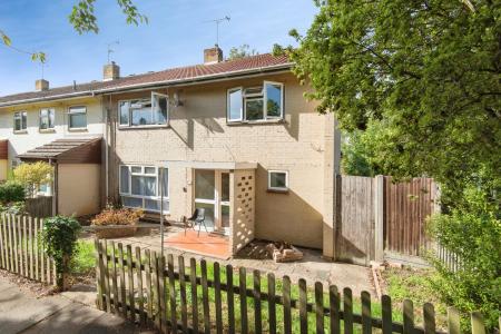 property to rent - Trigg Terrace, Stevenage, Hertfordshire, SG1