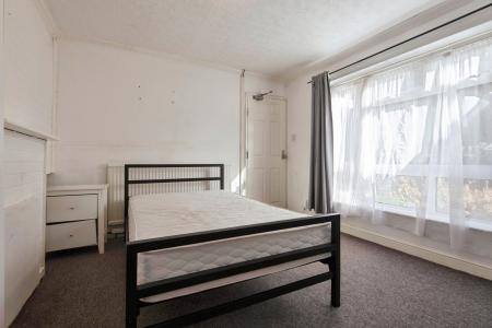 property to rent - Trigg Terrace, Stevenage, Hertfordshire, SG1 - Property View 3