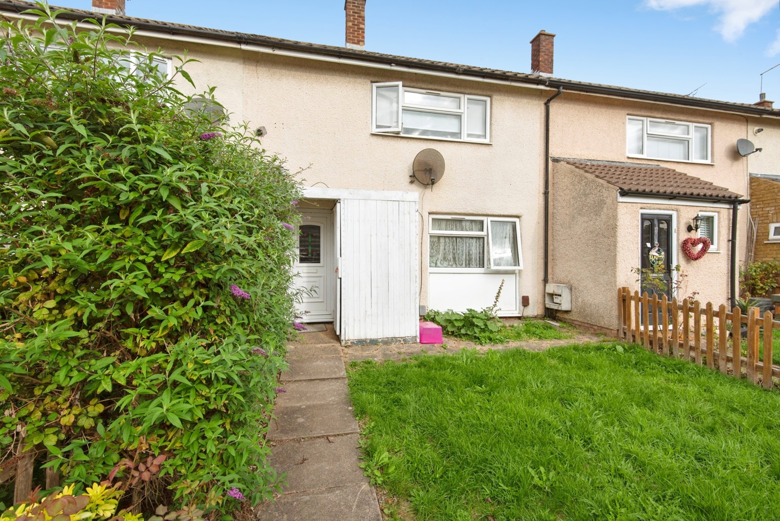 studio to rent - 2, 16 Beale Close, Stevenage, Hertfordshire, SG2 - Property View 1