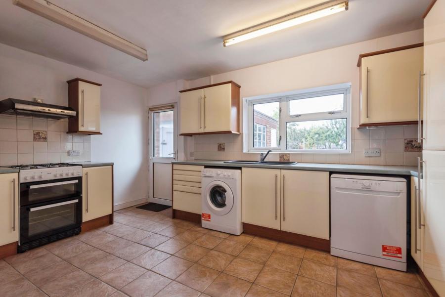 3 bedroom bungalow to rent - Periwinkle Lane, Hitchin, Hertfordshire, SG5 - Property View 3