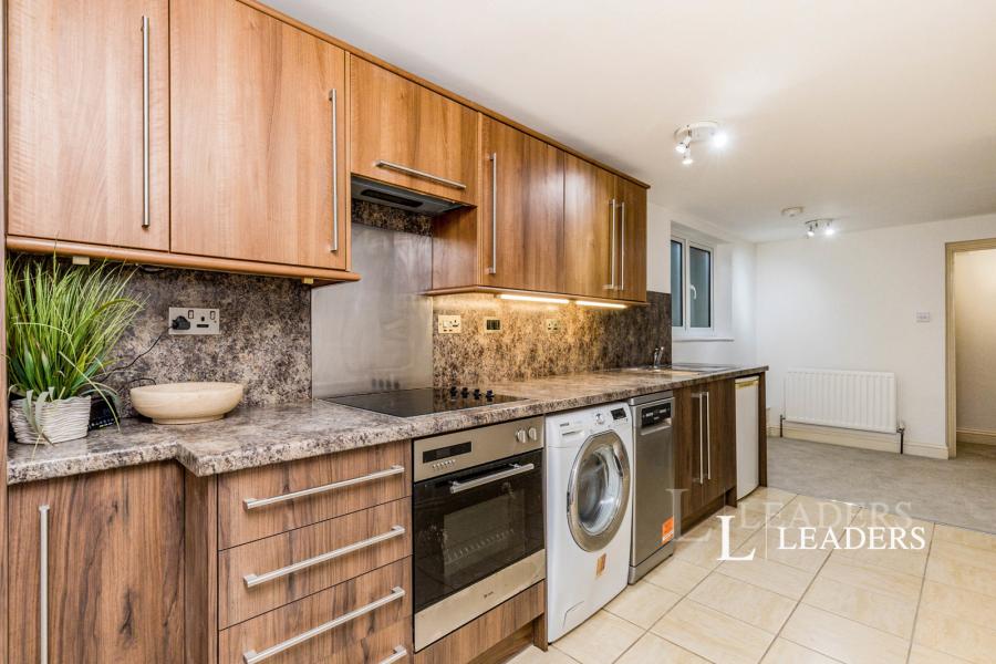 1 bedroom maisonette to rent - New Street, Horsham, West Sussex, RH13 - Property View 2