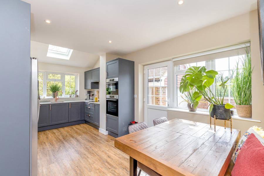 3 bedroom house to rent - Friday Street, Rusper, Horsham, West Sussex, RH12 - Property View 3