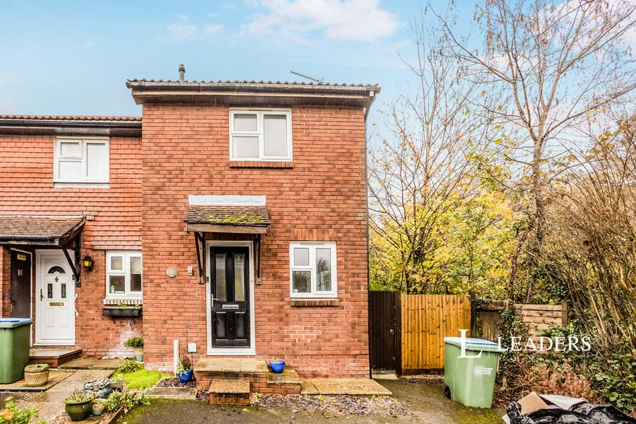 2 bedroom house to rent - Kingslea, Horsham, West Sussex, RH13 - Property View 1