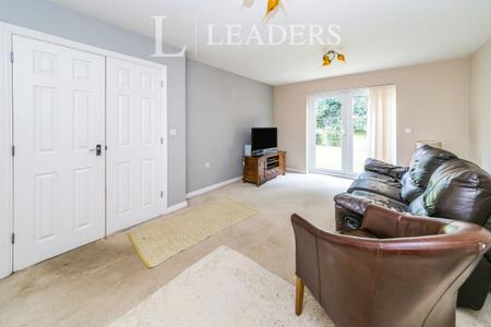 4 bedroom house to rent - The Hornets, Horsham, RH13 - Property View 3