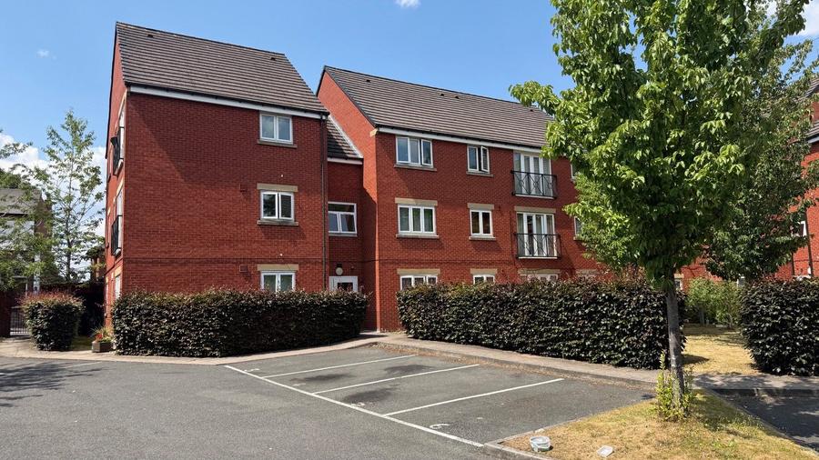 2 bedroom apartment for sale - Pershore Road, Kings Norton, Birmingham, B30 - Property View 1