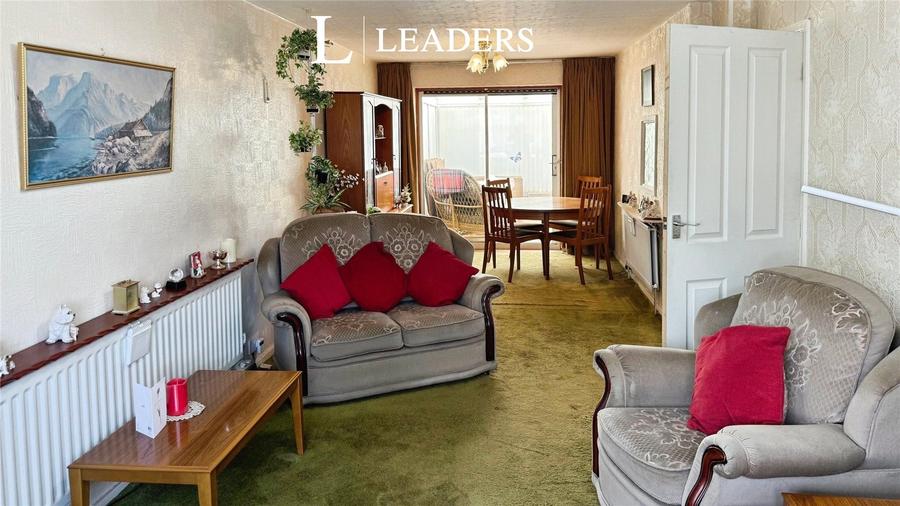 3 bedroom house for sale - Walkers Heath Road, Walkers Heath, Birmingham, B38 - Property View 3