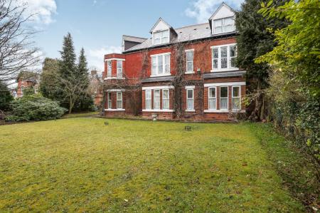 apartment to rent - Cotteridge Manor, 72 Middleton Hall Road, Kings Norton, Birmingham, B30