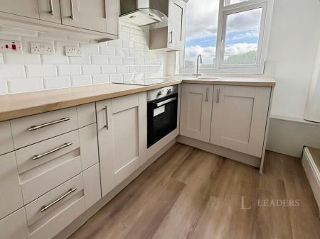 2 bedroom apartment to rent - 162 A Emscote Road - Property View 2