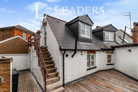1 bedroom apartment to rent - North Street, Leatherhead, KT22
