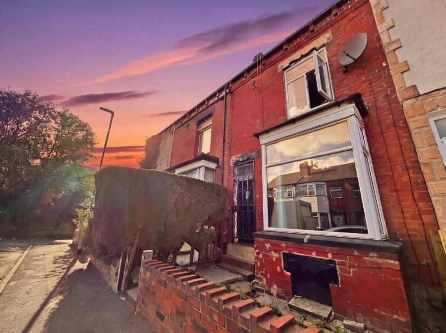 4 bedroom house to rent - Nowell Crescent, Leeds, West Yorkshire, LS9 - Property View 1
