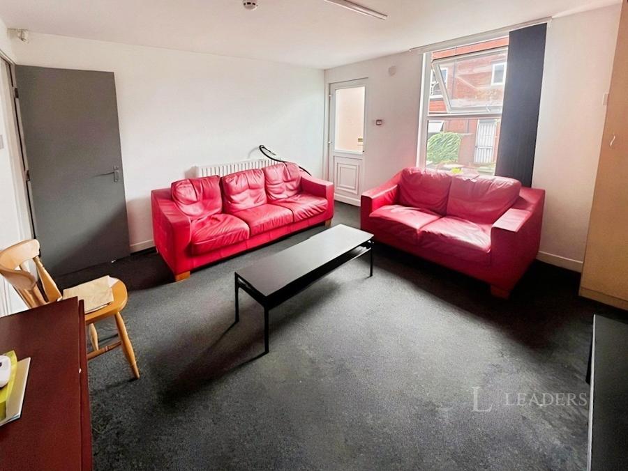 7 bedroom house to rent - Ashville Road, Leeds, West Yorkshire, LS6 - Property View 2