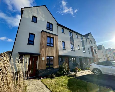 4 bedroom house to rent - Barrington Way, Leeds, LS15