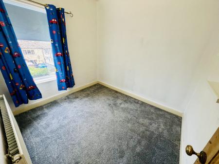2 bedroom cottage to rent - Knowle Lane, Wyke, Bradford, BD12 - Property View 3