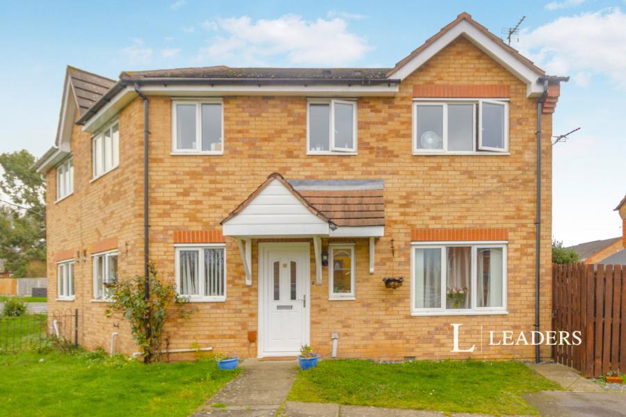 property to rent - Ambleside Way, Leicester, Leicestershire, LE2 - Property View 1
