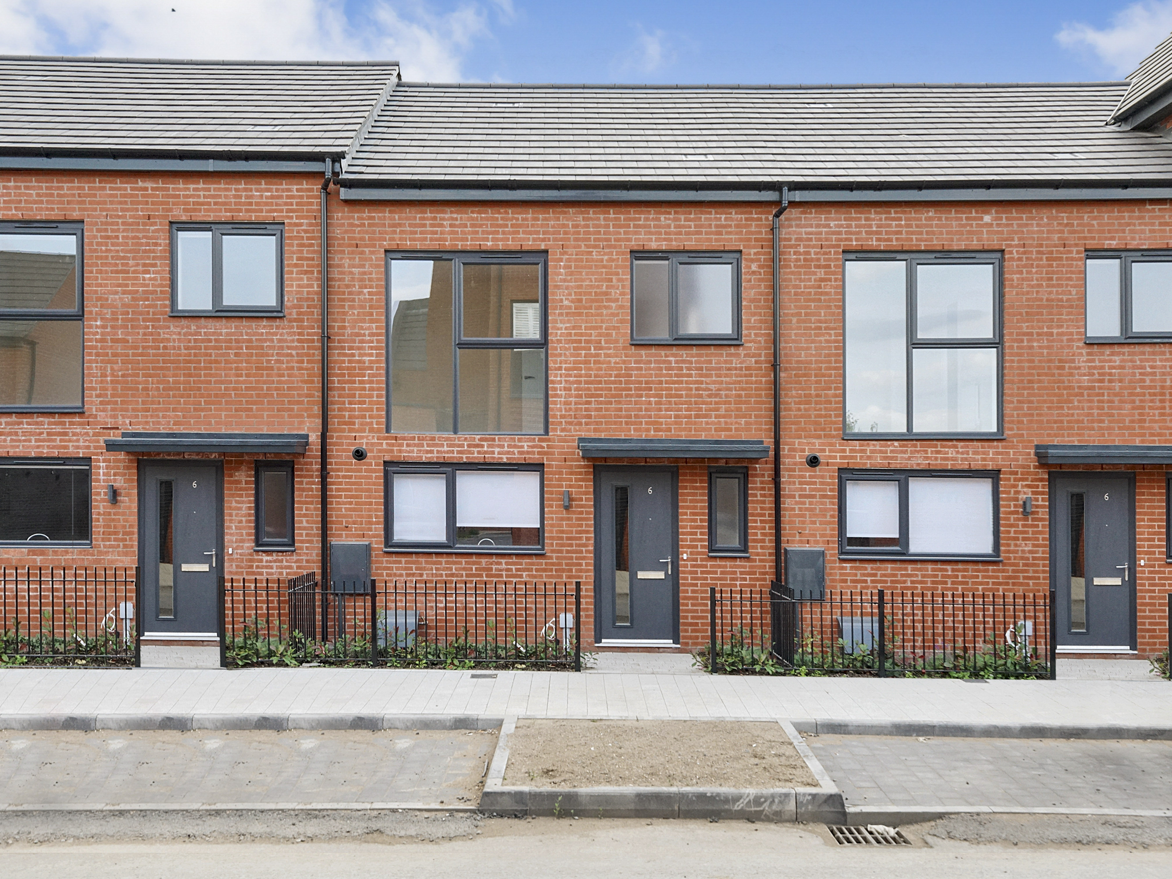 3 bedroom townhouse to rent - North Lock Road, Leicester, LE3 - Property View 1
