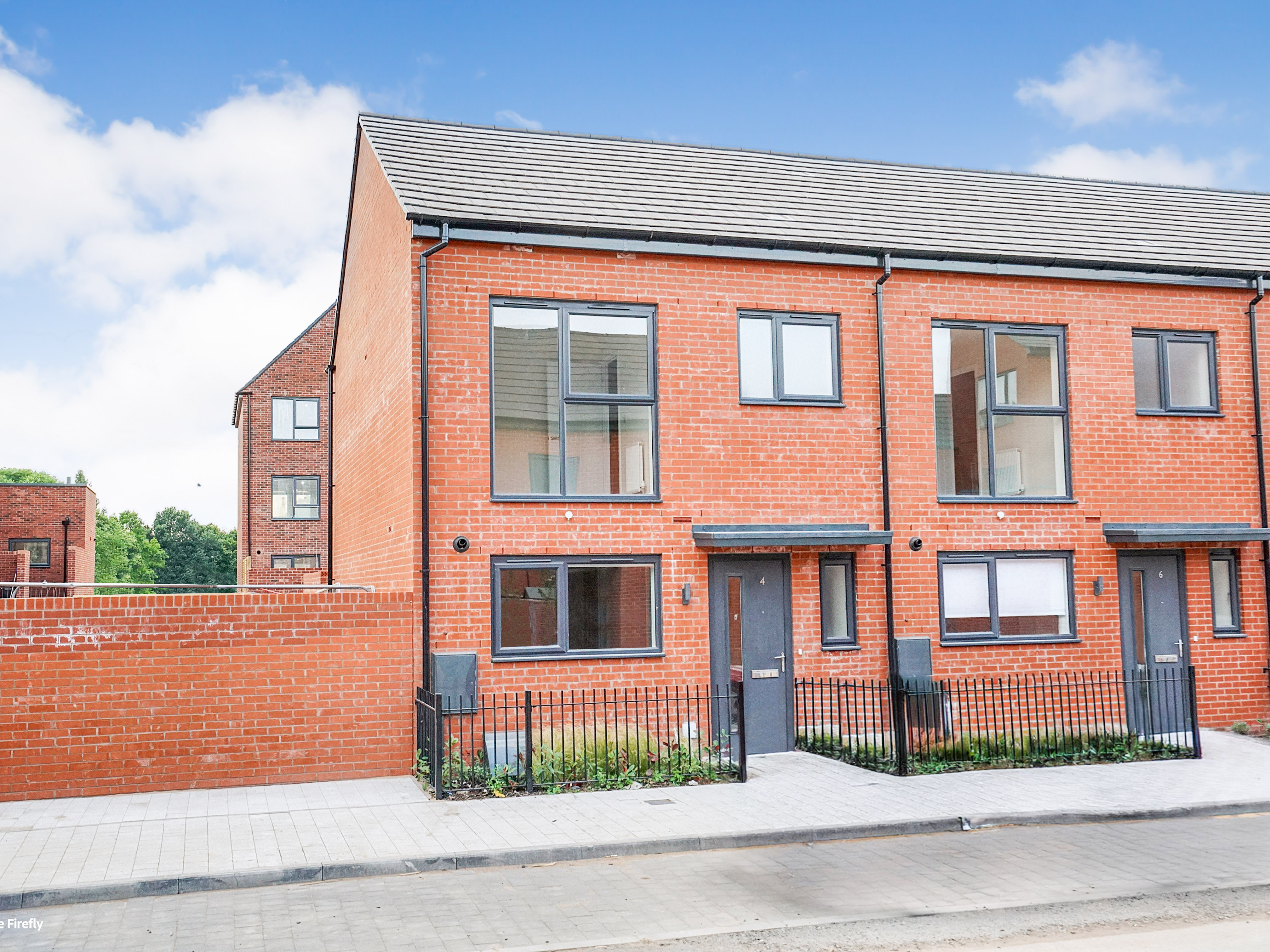 3 bedroom townhouse to rent - North Lock Road, Leicester, LE3 - Property View 1