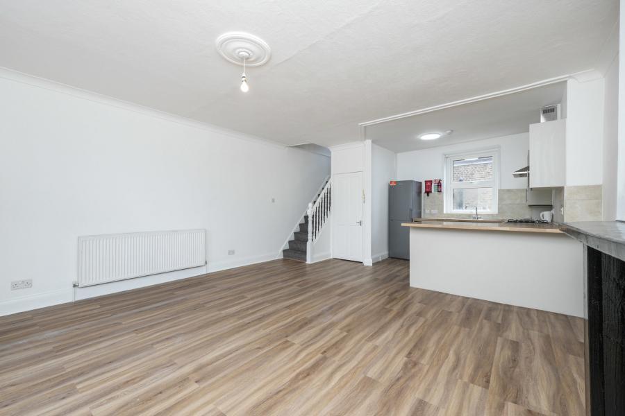2 bedroom duplex to rent - Lee High Road, London, SE13 - Property View 2