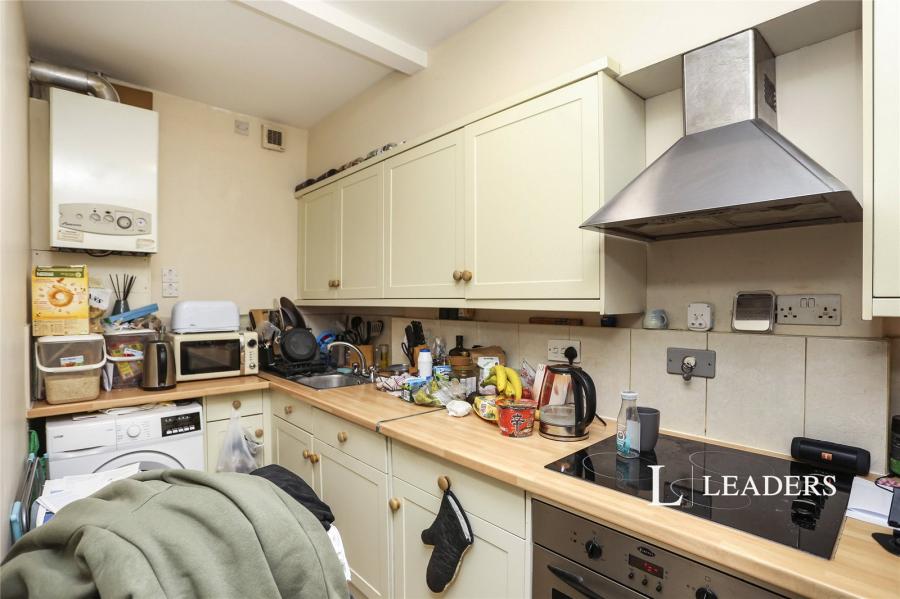 studio to rent - Hither Green Lane, London, SE13 - Property View 1