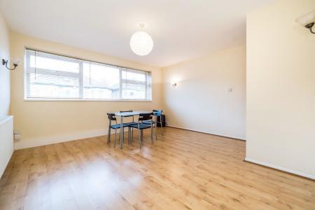 3 bedroom apartment to rent - Warlingham Court, Mount Pleasant Road, London, SE13 - Property View 2