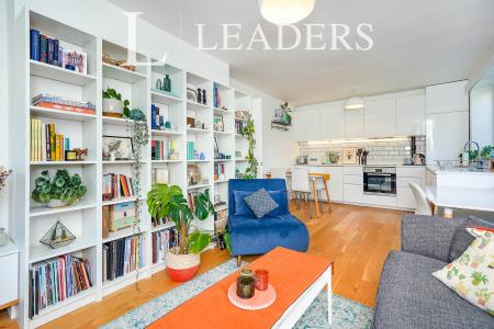 2 bedroom apartment to rent - Casterbridge Road, London, SE3 - Property View 2