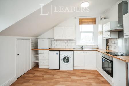 1 bedroom apartment to rent - Lee High Road, London, SE13