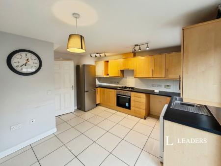 4 bedroom house to rent - Squirrel Chase, Witham St. Hughs, Lincoln, Lincolnshire, LN6 - Property View 3