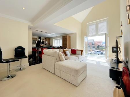 3 bedroom apartment to rent - Ellisons Quay, Burton Waters, Lincoln, LN1