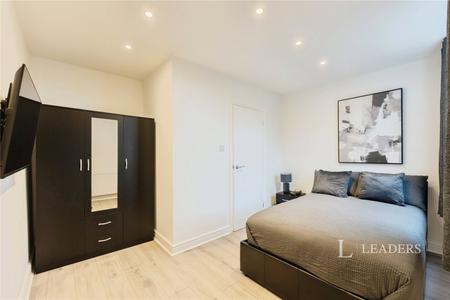 house to rent - Carlton Road, Birkenhead, Merseyside, CH42