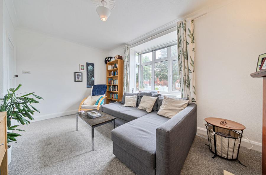 3 bedroom house for sale - Park Road, Loughborough, Leicestershire, LE11 - Property View 2
