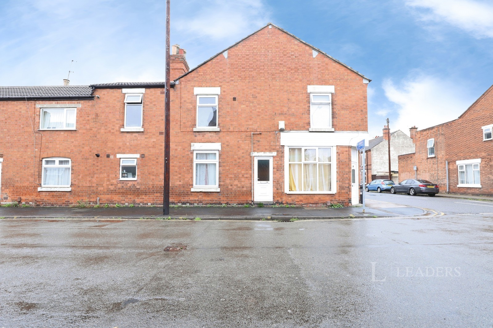 apartment to rent - Glebe Street, Loughborough, Leicestershire, LE11 - Property View 1