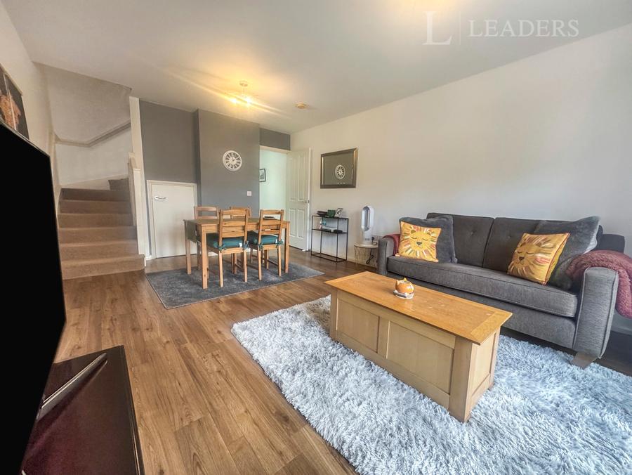 2 bedroom townhouse to rent - George Street, Loughborough, Leicestershire, LE11 - Property View 2