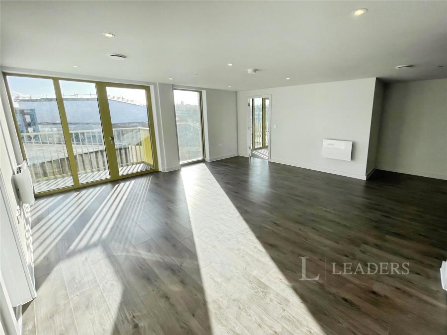 2 bedroom apartment to rent - Castle Street, Luton, Bedfordshire, LU1 - Property View 2