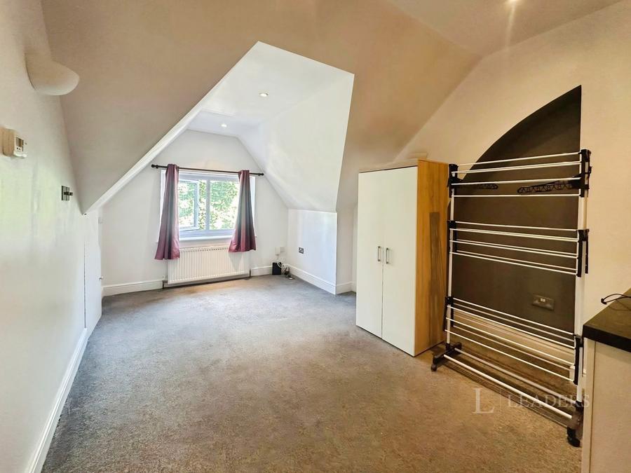 1 bedroom studio to rent - Brantwood Road, Luton, Bedfordshire, LU1 - Property View 2