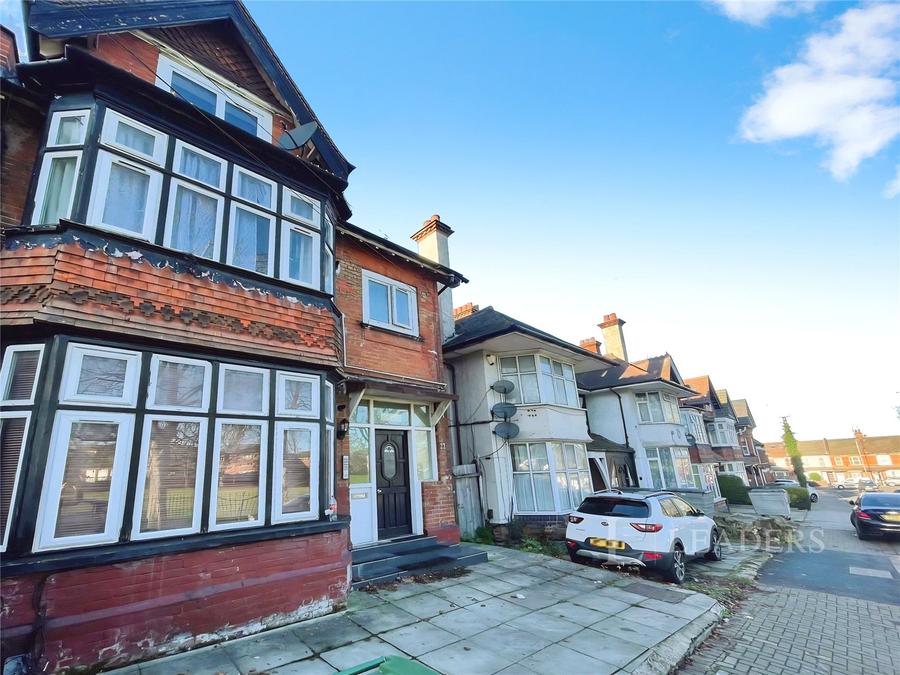 1 bedroom studio to rent - Brantwood Road, Luton, Bedfordshire, LU1 - Property View 1