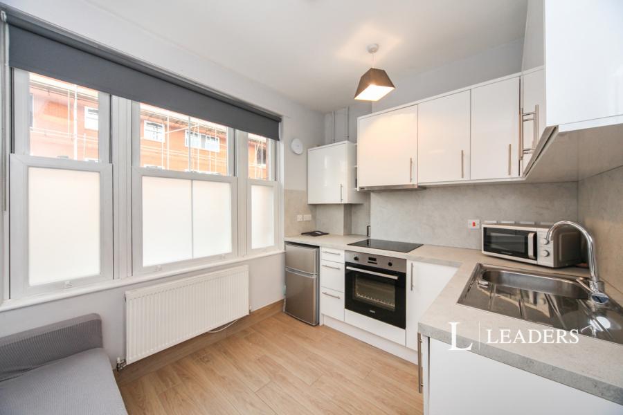 1 bedroom studio to rent - Collingdon Street, Luton, Bedfordshire, LU1 - Property View 1