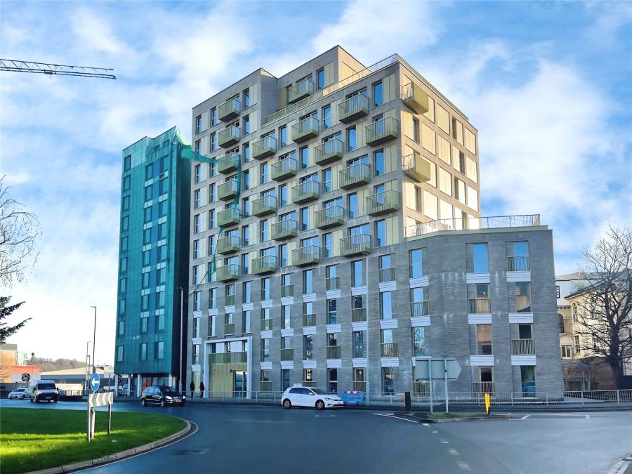 2 bedroom apartment to rent - Castle Street, Luton, Central Bedfordshire, LU1 - Property View 1
