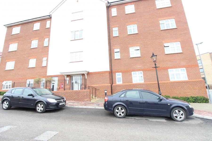 1 bedroom apartment to rent - Armstrong Road, Luton, Bedfordshire, LU2 - Property View 1