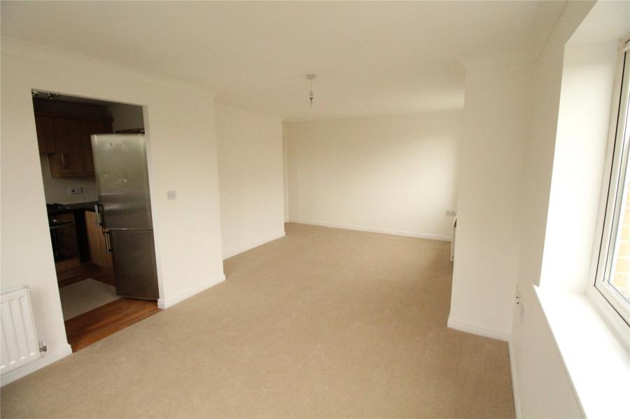 2 bedroom apartment to rent - Orchid Close, Luton, Bedfordshire, LU3 - Property View 3