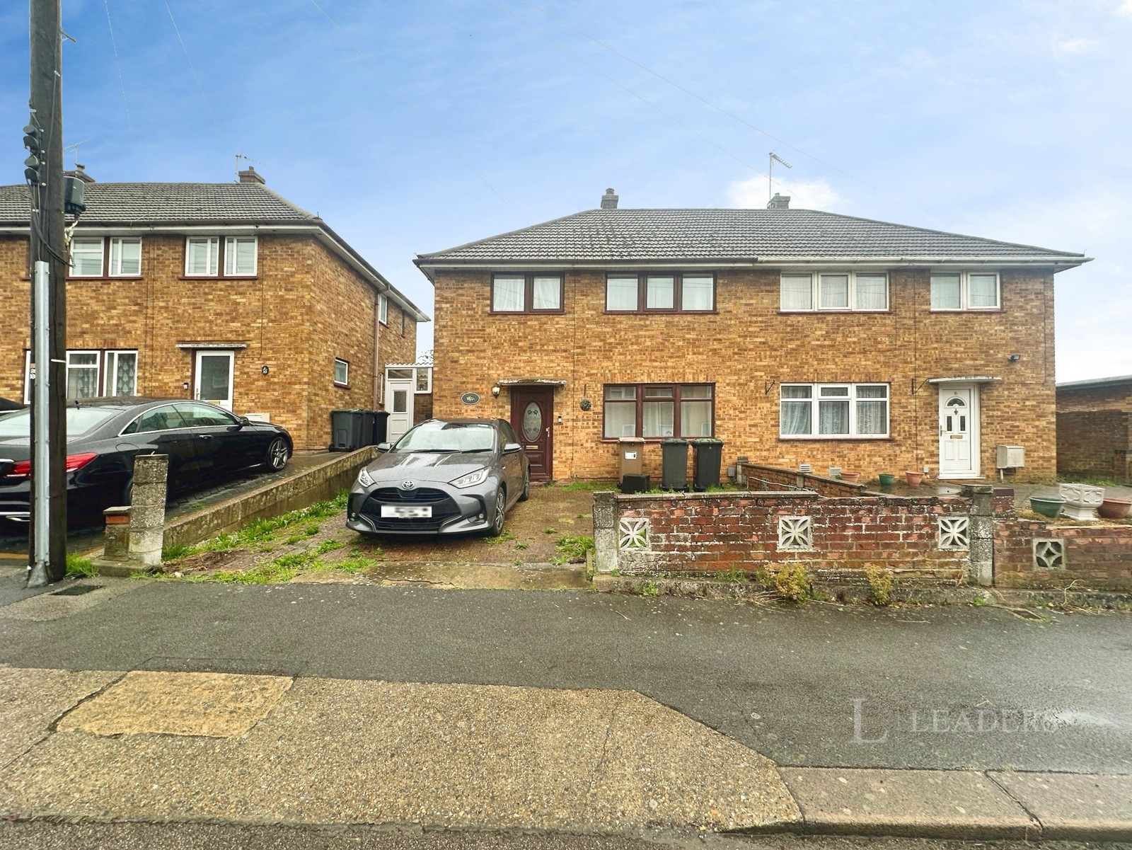 3 bedroom house to rent - Wentworth Avenue, Luton, Bedfordshire, LU4 - Property View 1